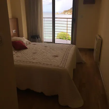 En Rias Altas, Galicia Apartment Porto de Espasante